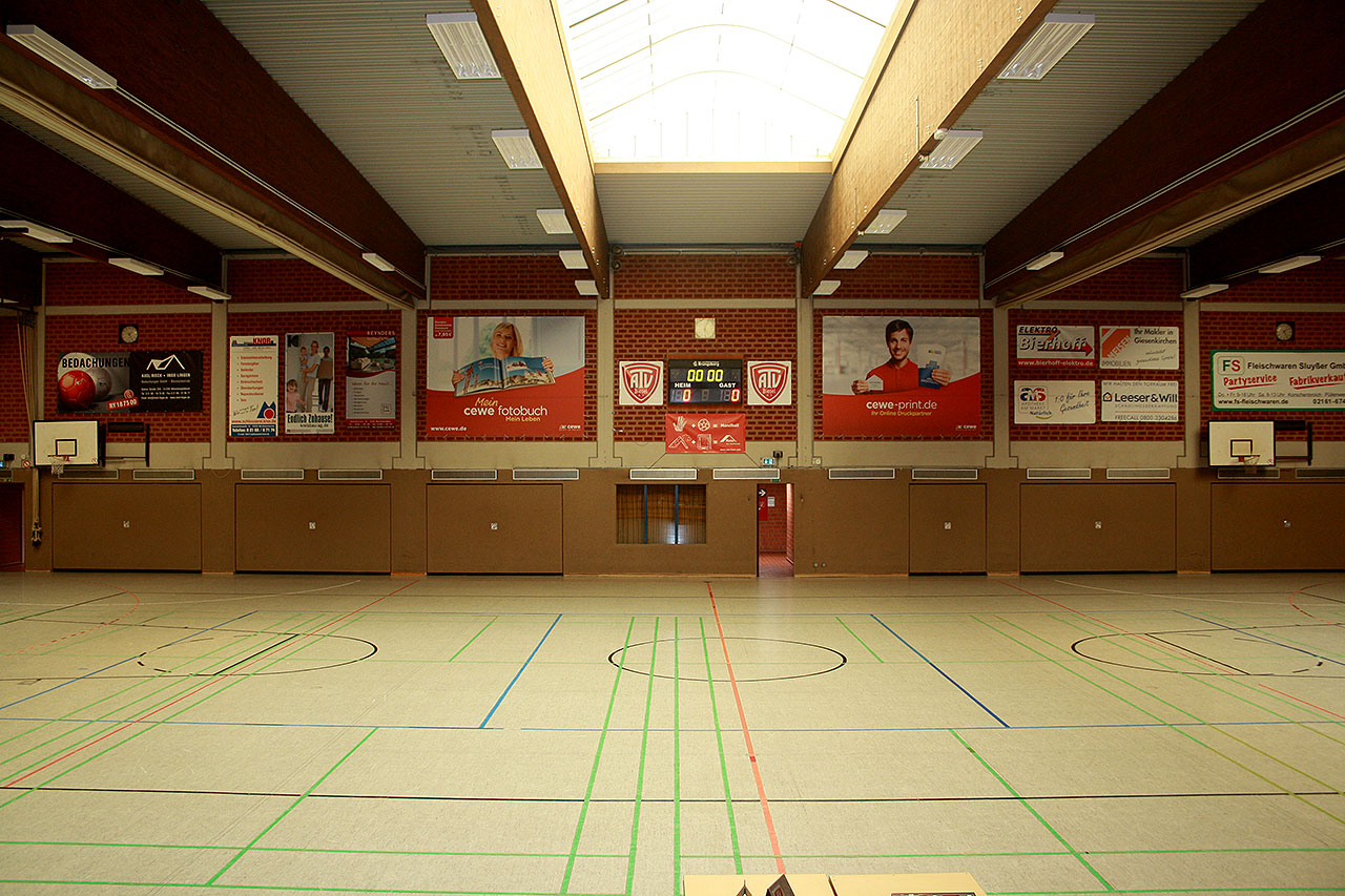 Schwimm- und Sporthalle Asternweg Schwimm- und Sporthalle Asternweg